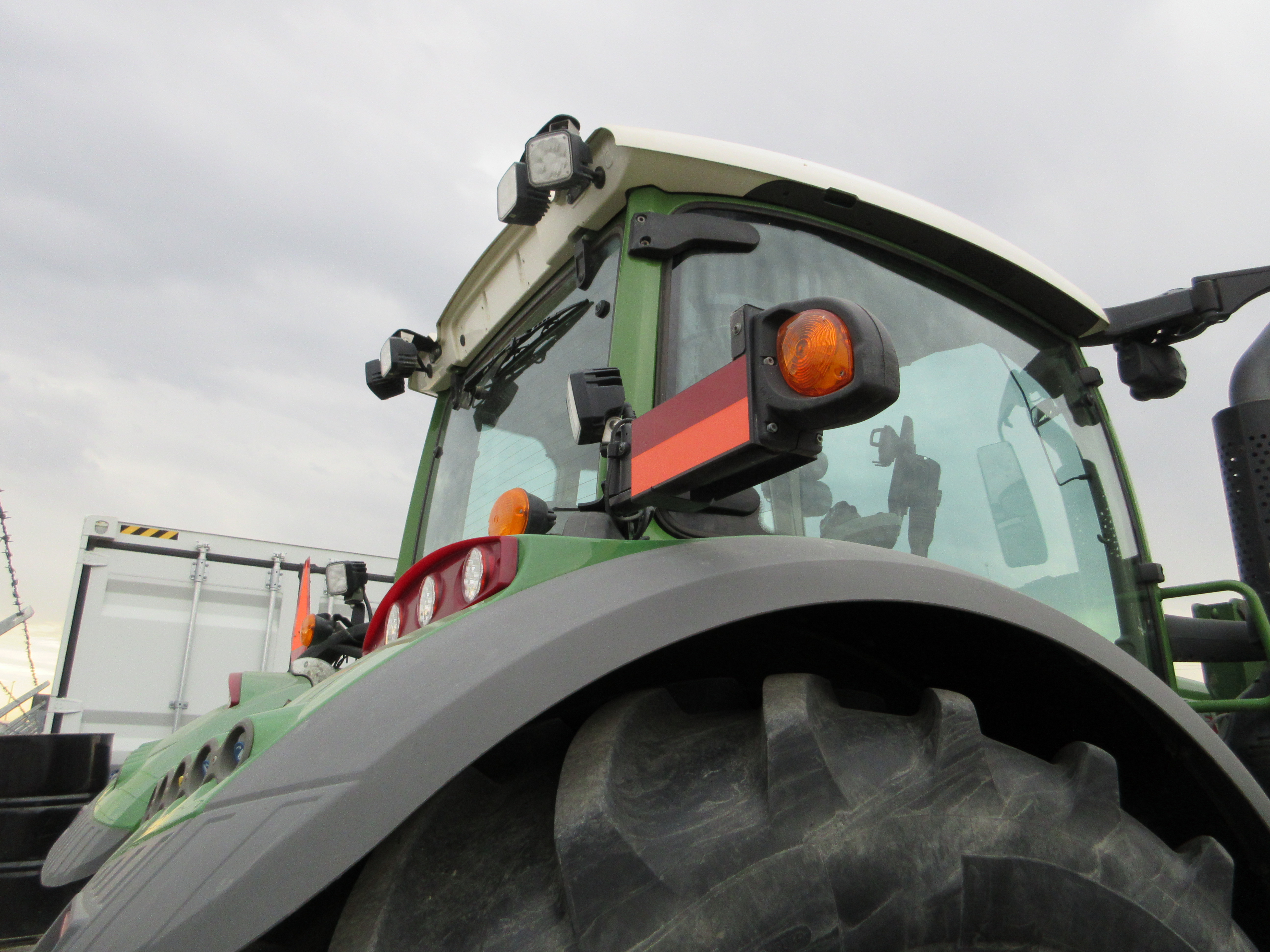 2022 Fendt 724S4 Tractor