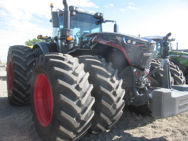 2024 Fendt 1038 Gen3 Tractor