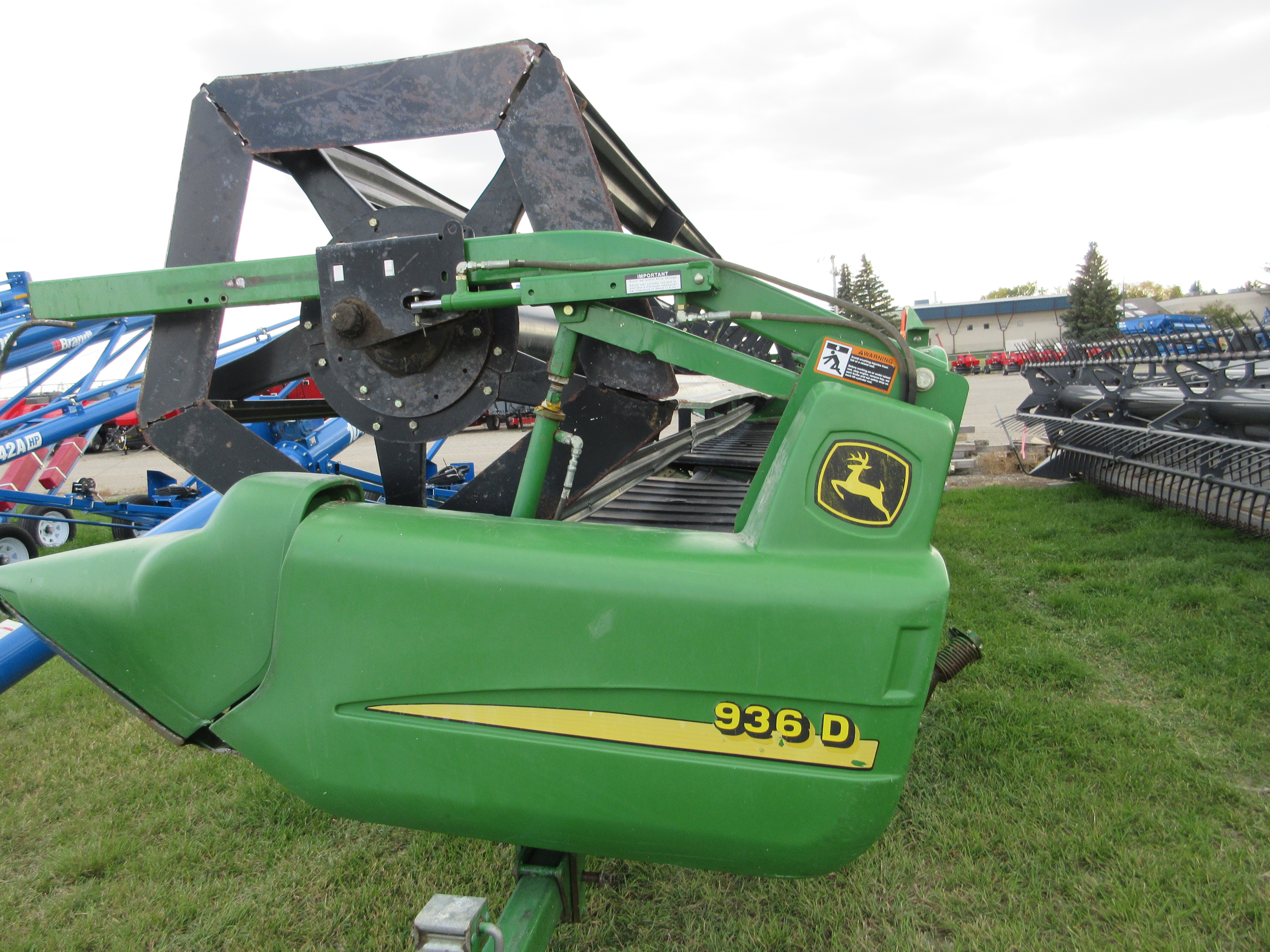 2003 John Deere 936D Header Combine