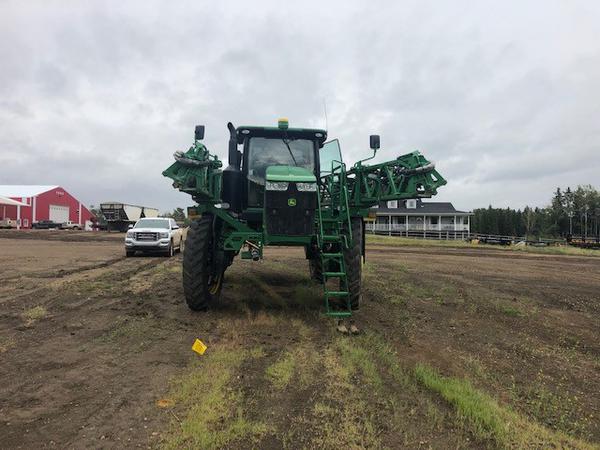 2015 John Deere R4045-120 Sprayer/High Clearance