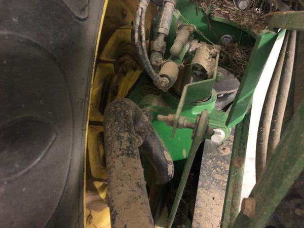 2017 John Deere R4045-120 Sprayer/High Clearance