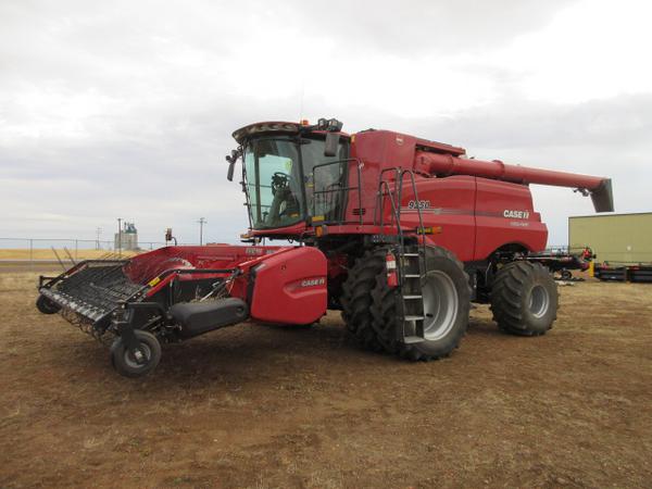 2022 Case 9250 Combine