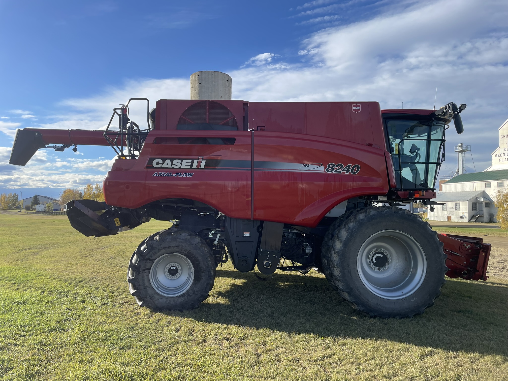 2017 Case 8240 Combine