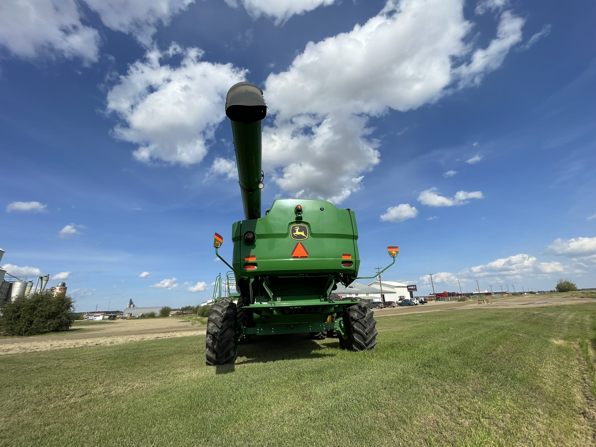 2013 John Deere S680 Combine