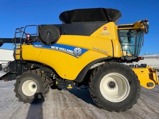 2018 New Holland CR8.90 Combine
