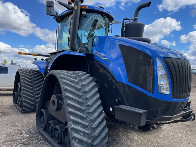 2023 New Holland T9.700Q Tractor Rubber Track