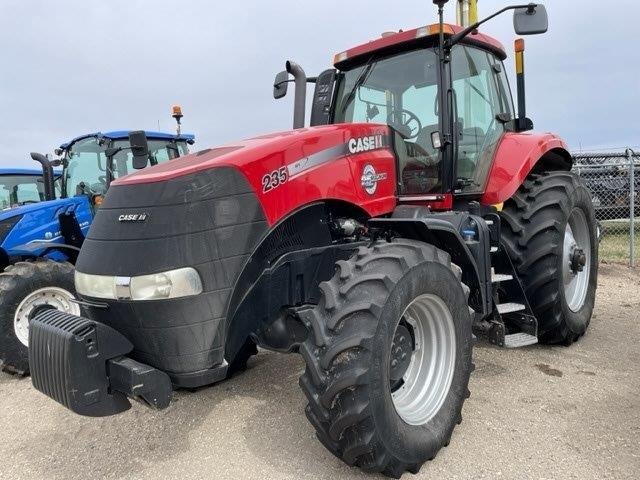 2013 Case MAG235 Tractor