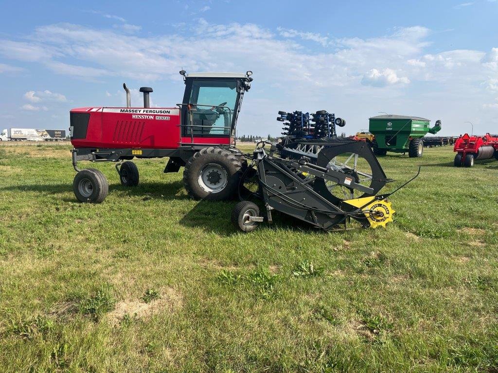 2012 Ferguson WR9735 Windrower