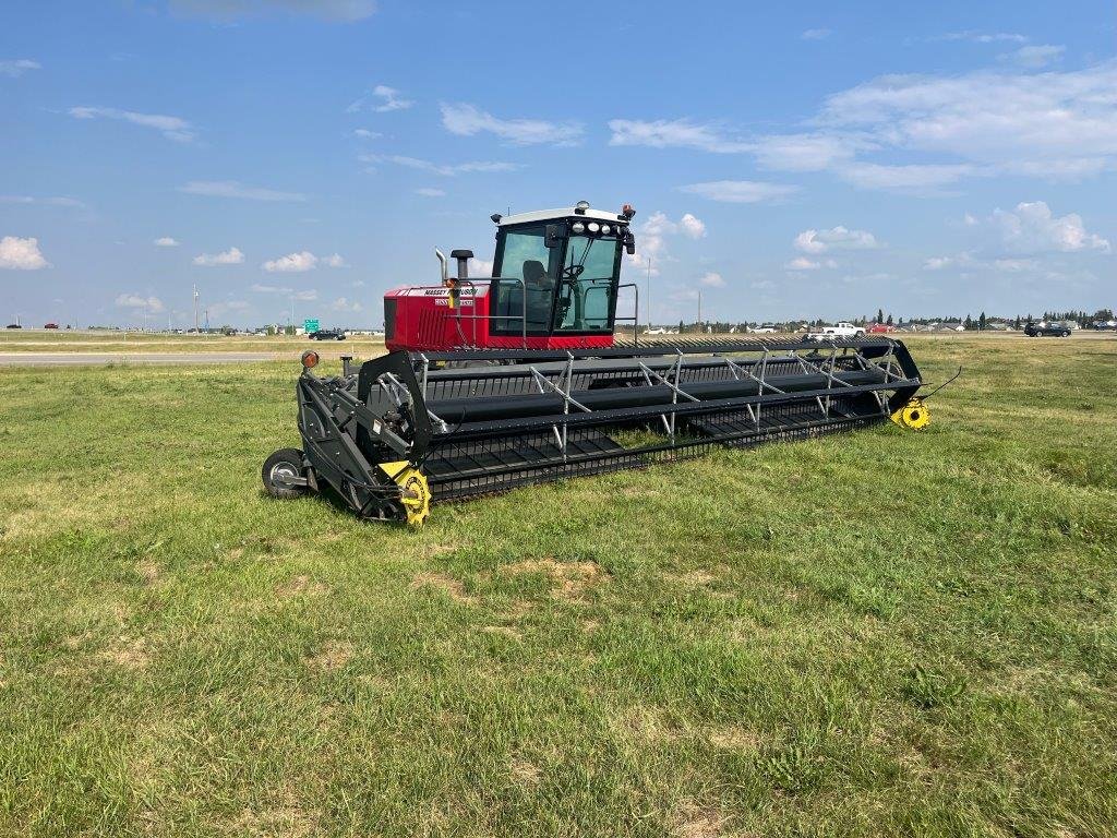 2012 Ferguson WR9735 Windrower