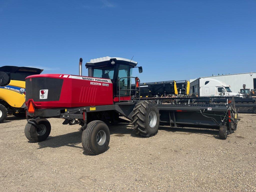 2014 Ferguson WR9740 Windrower