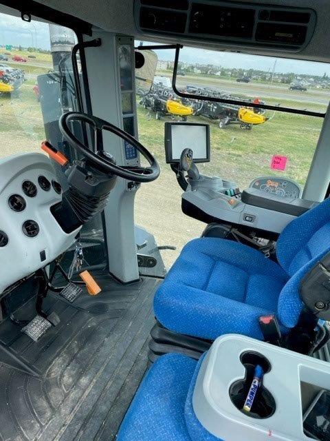 2014 New Holland T9.390 Tractor 4WD