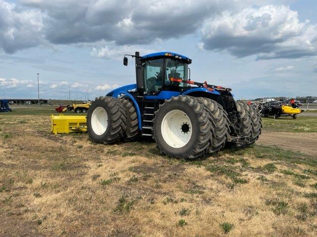 2014 New Holland T9.390 Tractor 4WD