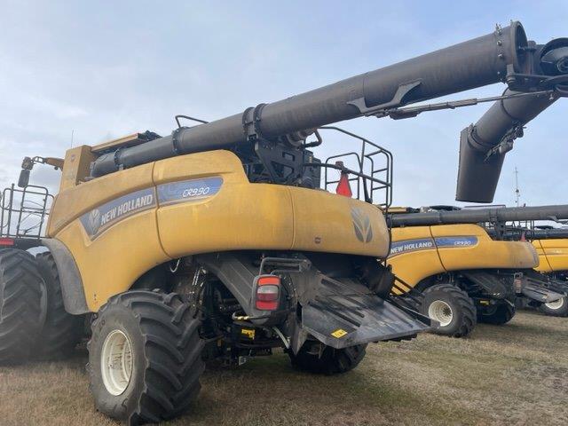 2023 New Holland CR9.90 Combine