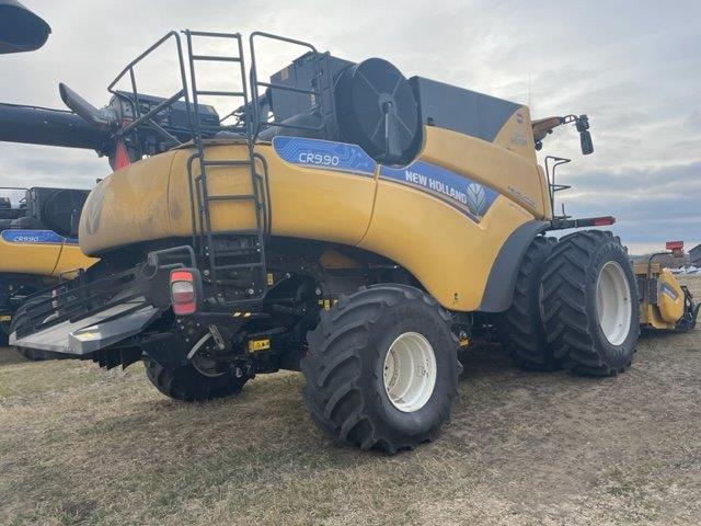 2023 New Holland CR9.90 Combine