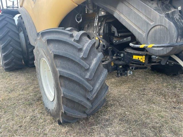 2023 New Holland CR9.90 Combine