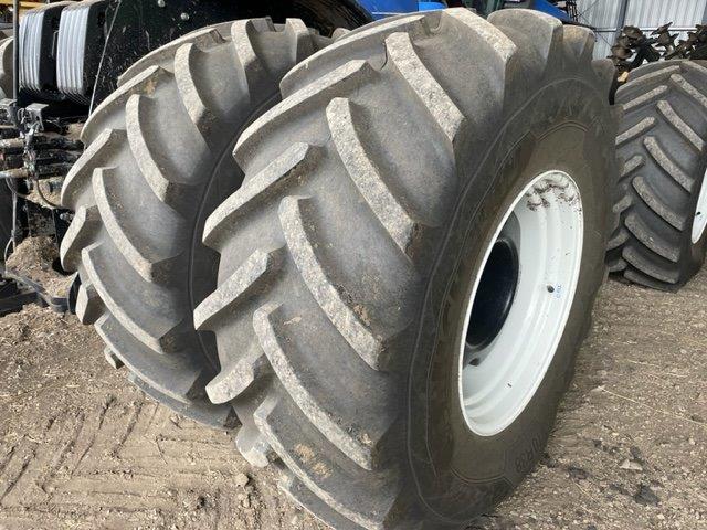 2024 New Holland T9.520 Tractor 4WD