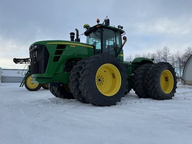 2009 John Deere 9230 Tractor 4WD