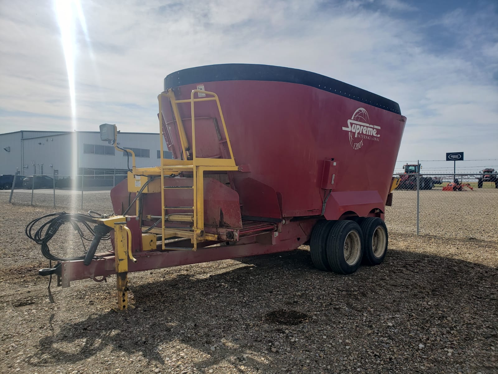 2013 Supreme 1200T TMR Mixer for sale in Red Deer County, AB | IronSearch