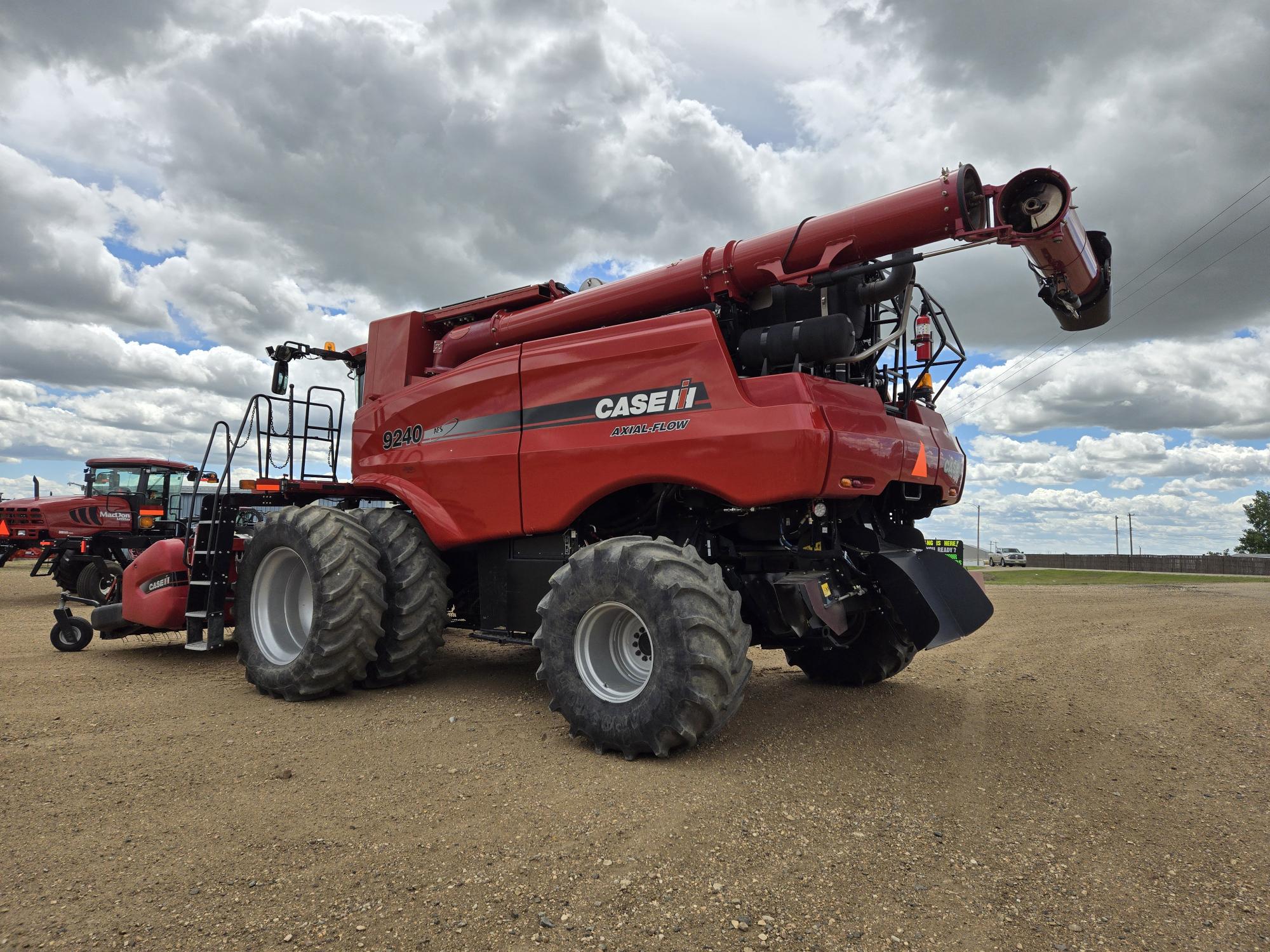 2015 Case IH 9240 Combine