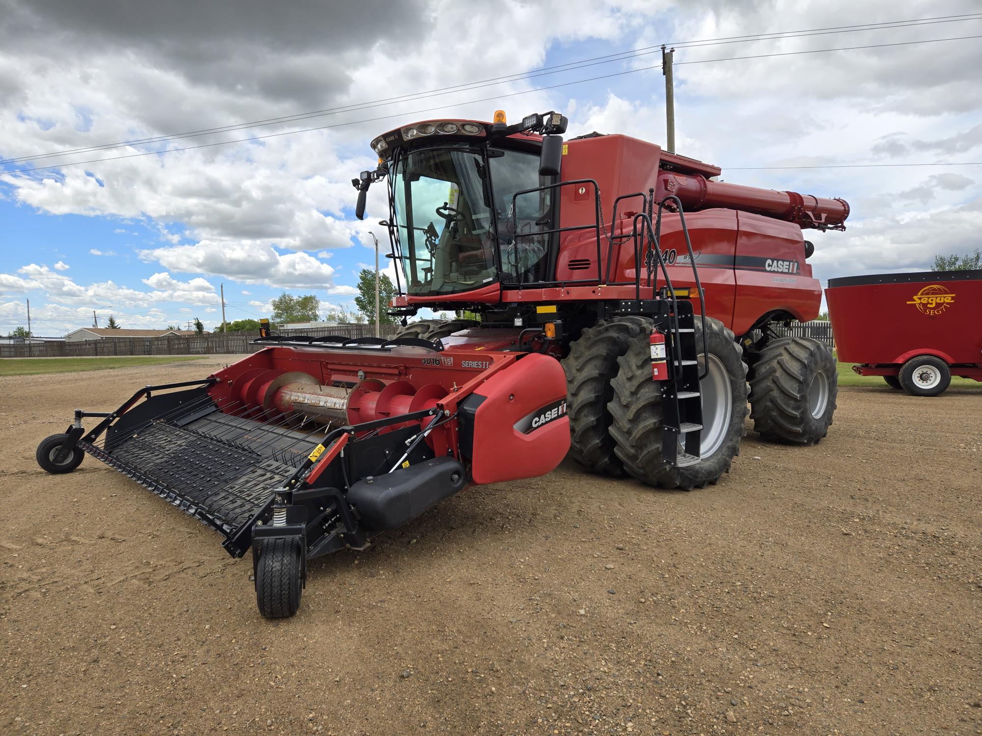 2015 Case IH 9240 Combine