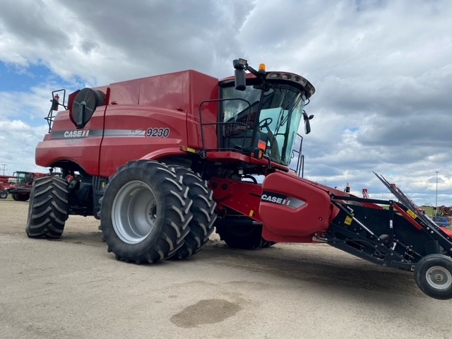 2013 Case IH 9230 Combine