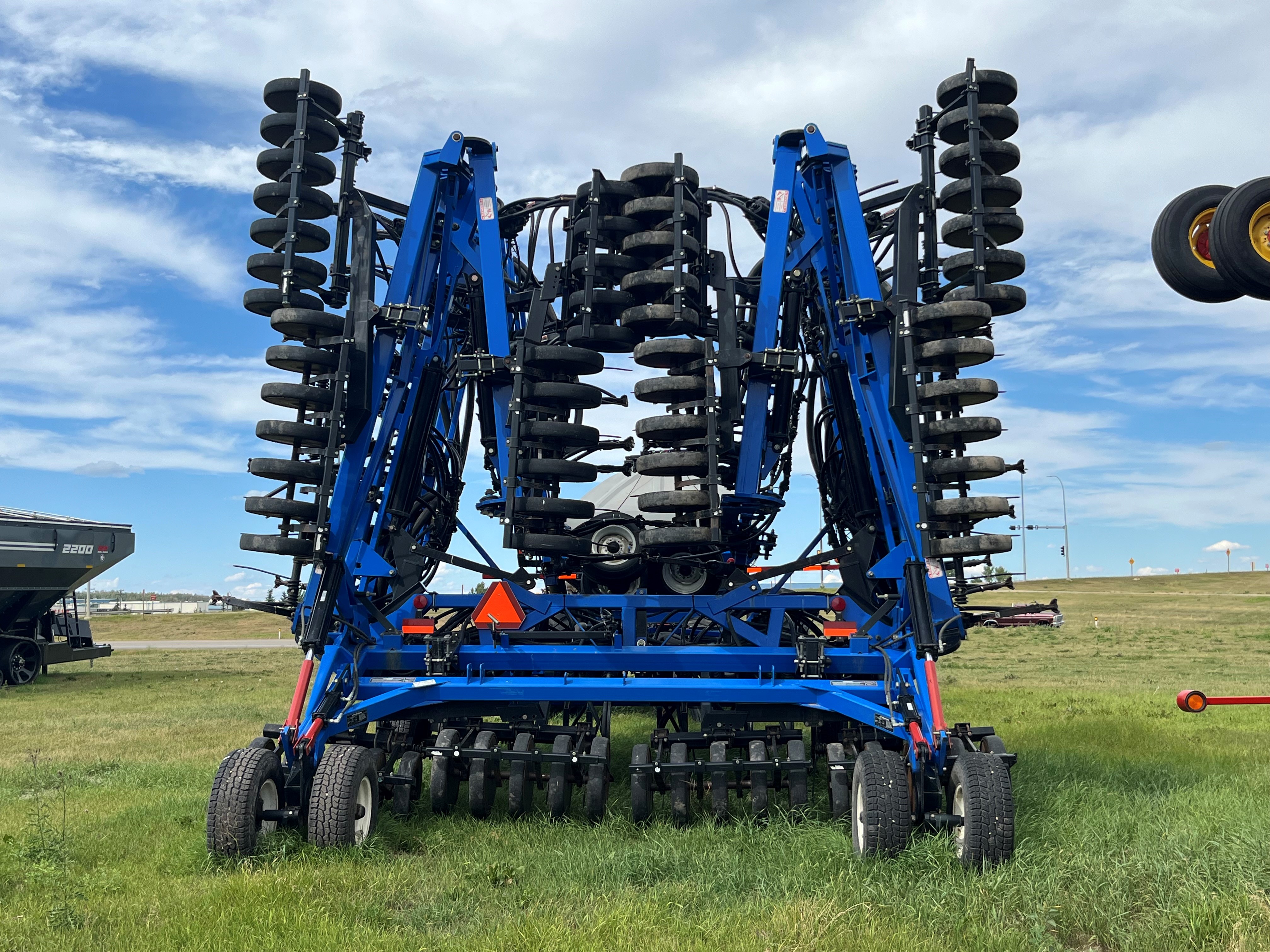 2012 New Holland P2050 Air Drill