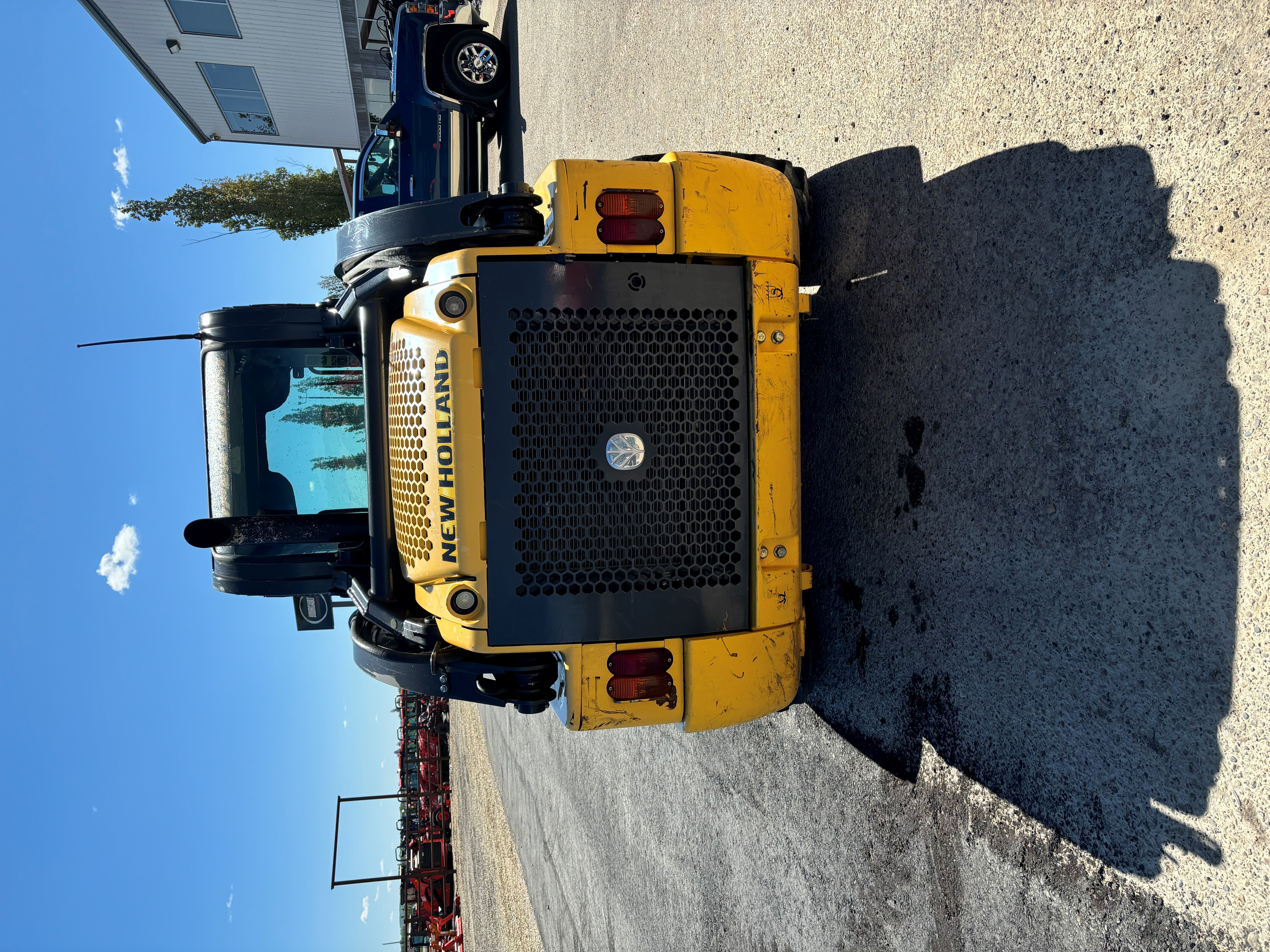 2011 New Holland L220 Skid Steer Loader