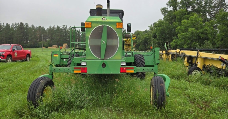 2008 John Deere 4895 Windrower