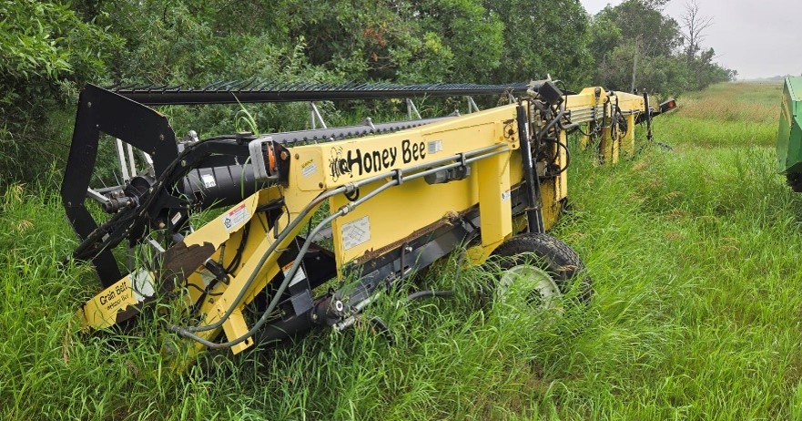 2008 John Deere 4895 Windrower