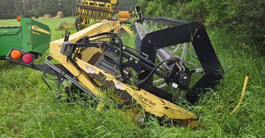 2008 John Deere 4895 Windrower