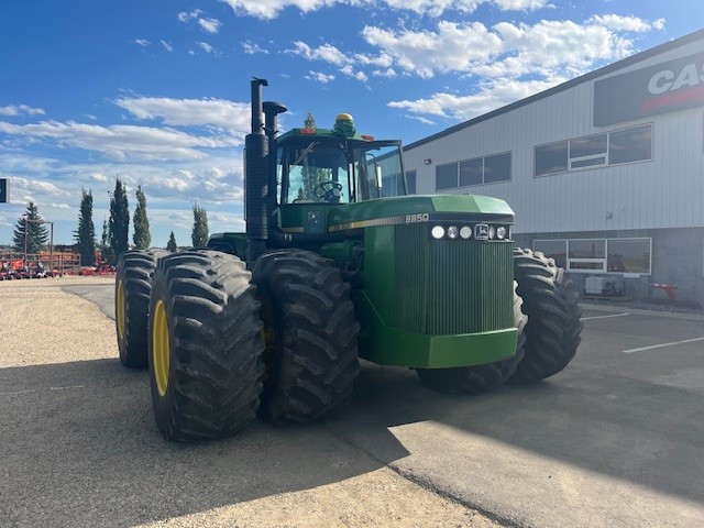 1982 John Deere 8850 Tractor