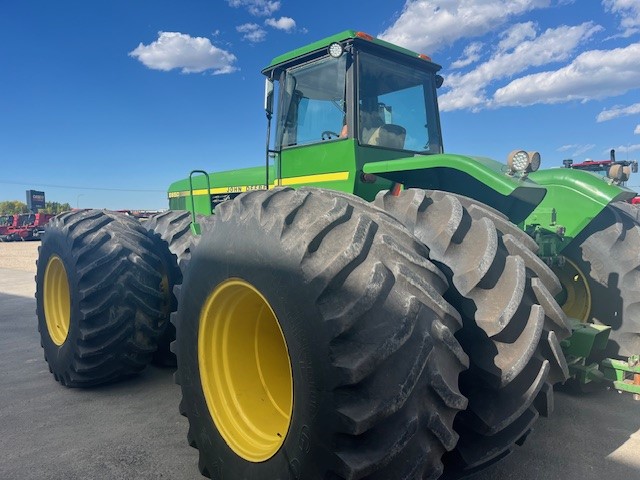 1982 John Deere 8850 Tractor