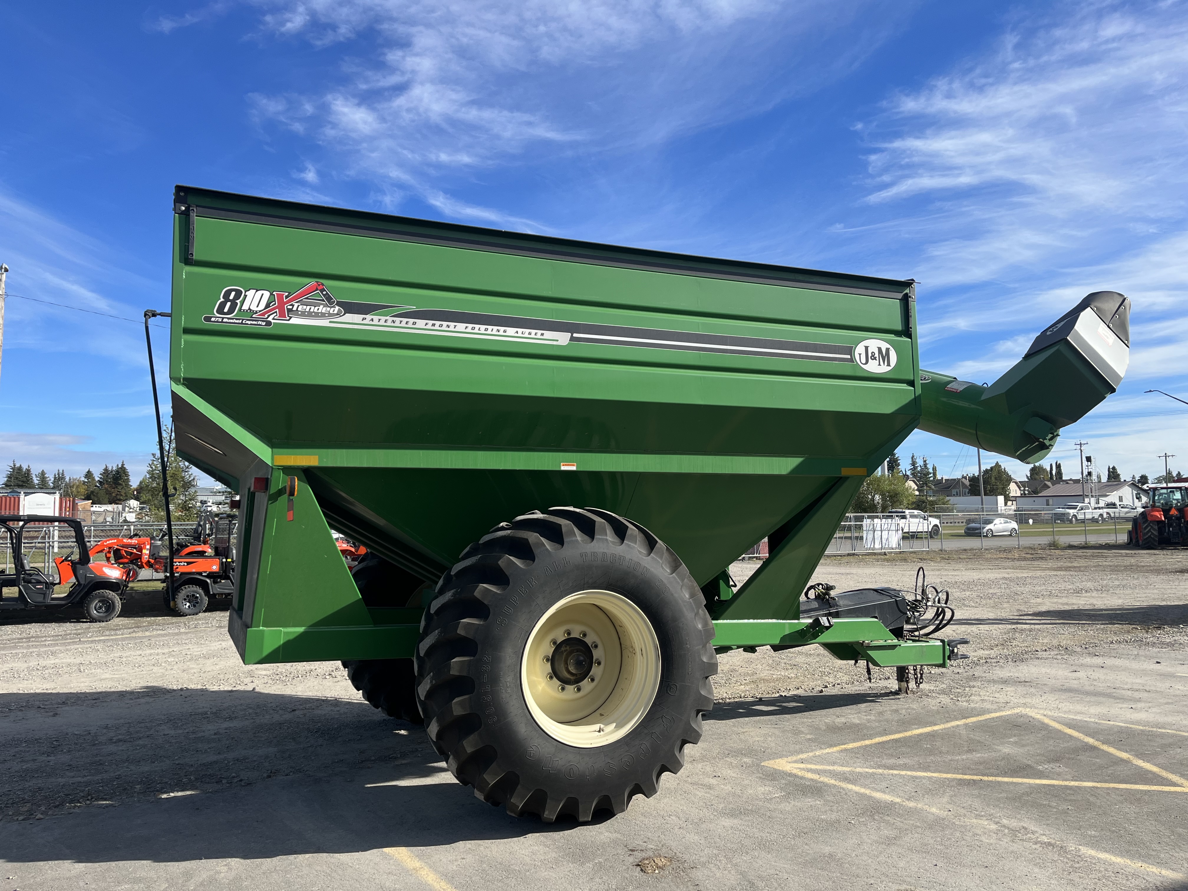 2015 J&M 810-18 Grain Cart