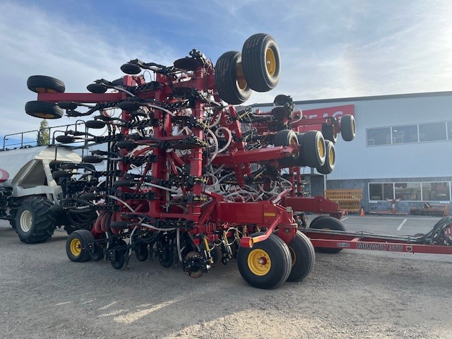 2017 Bourgault 3320-60 Air Drill