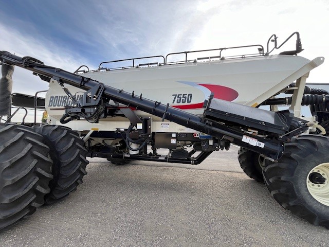 2017 Bourgault 3320-60 Air Drill