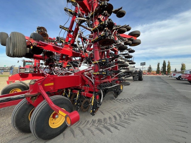 2017 Bourgault 3320-60 Air Drill