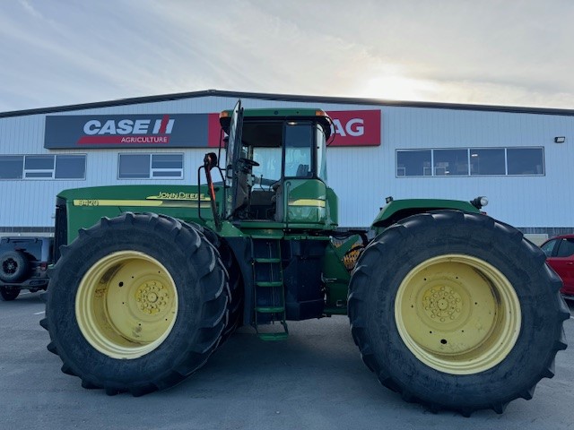 2004 John Deere 9420 Tractor