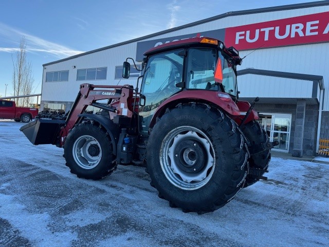 2016 Case IH FARMALL110C Tractor