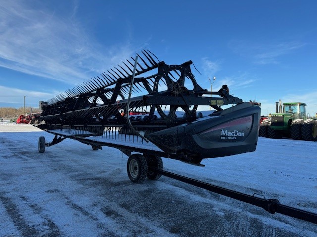 2014 MacDon M205 Windrower