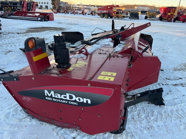 2016 MacDon R8513SP Mower Conditioner/Disc