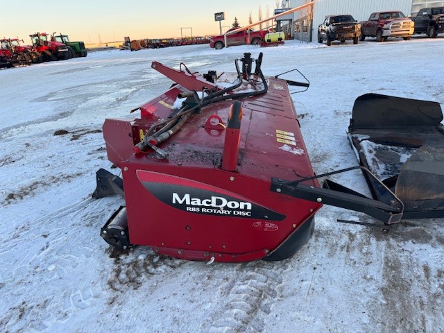 2016 MacDon R8513SP Mower Conditioner/Disc