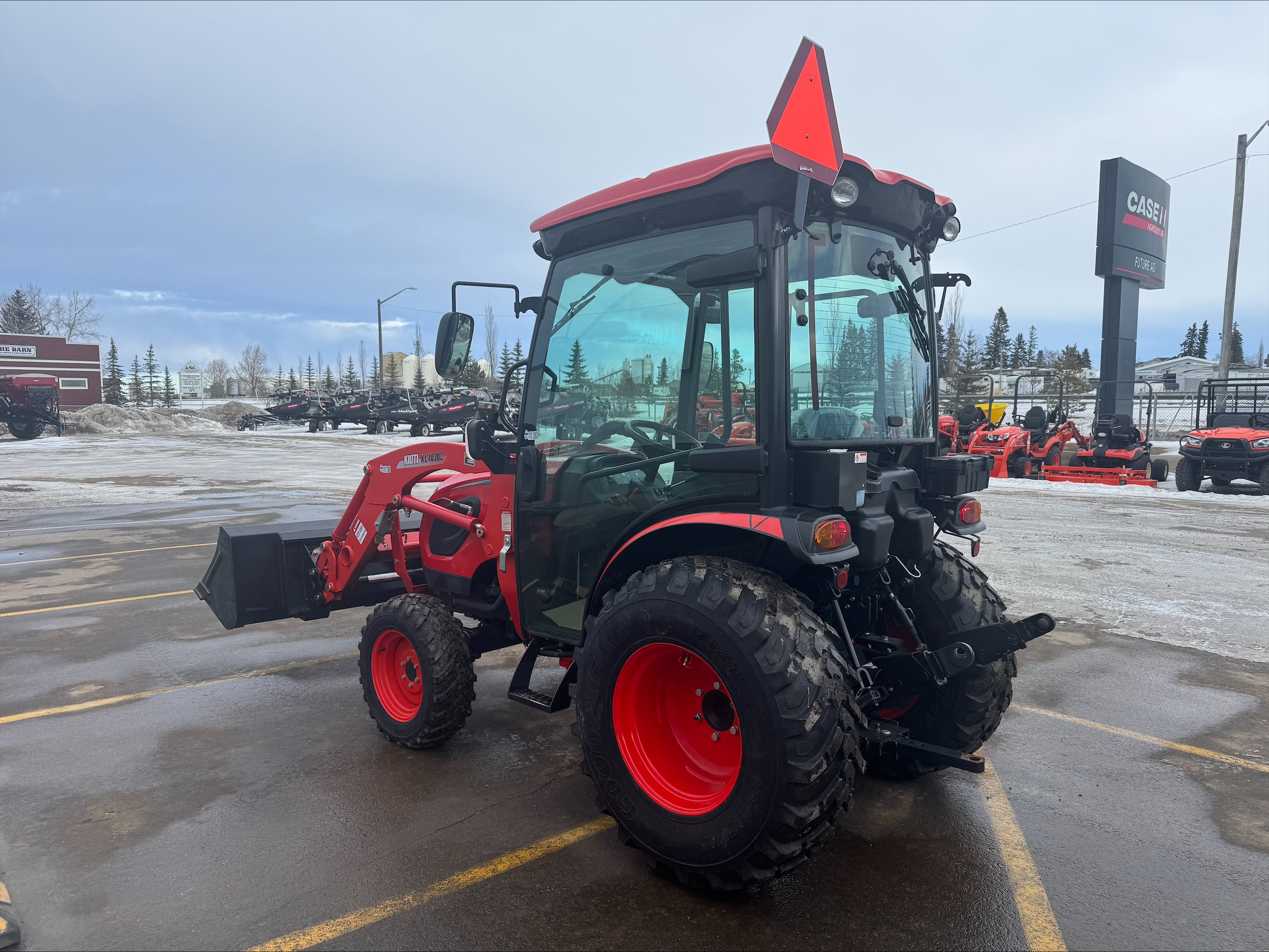 2021 Kioti CK2610SEHC Tractor