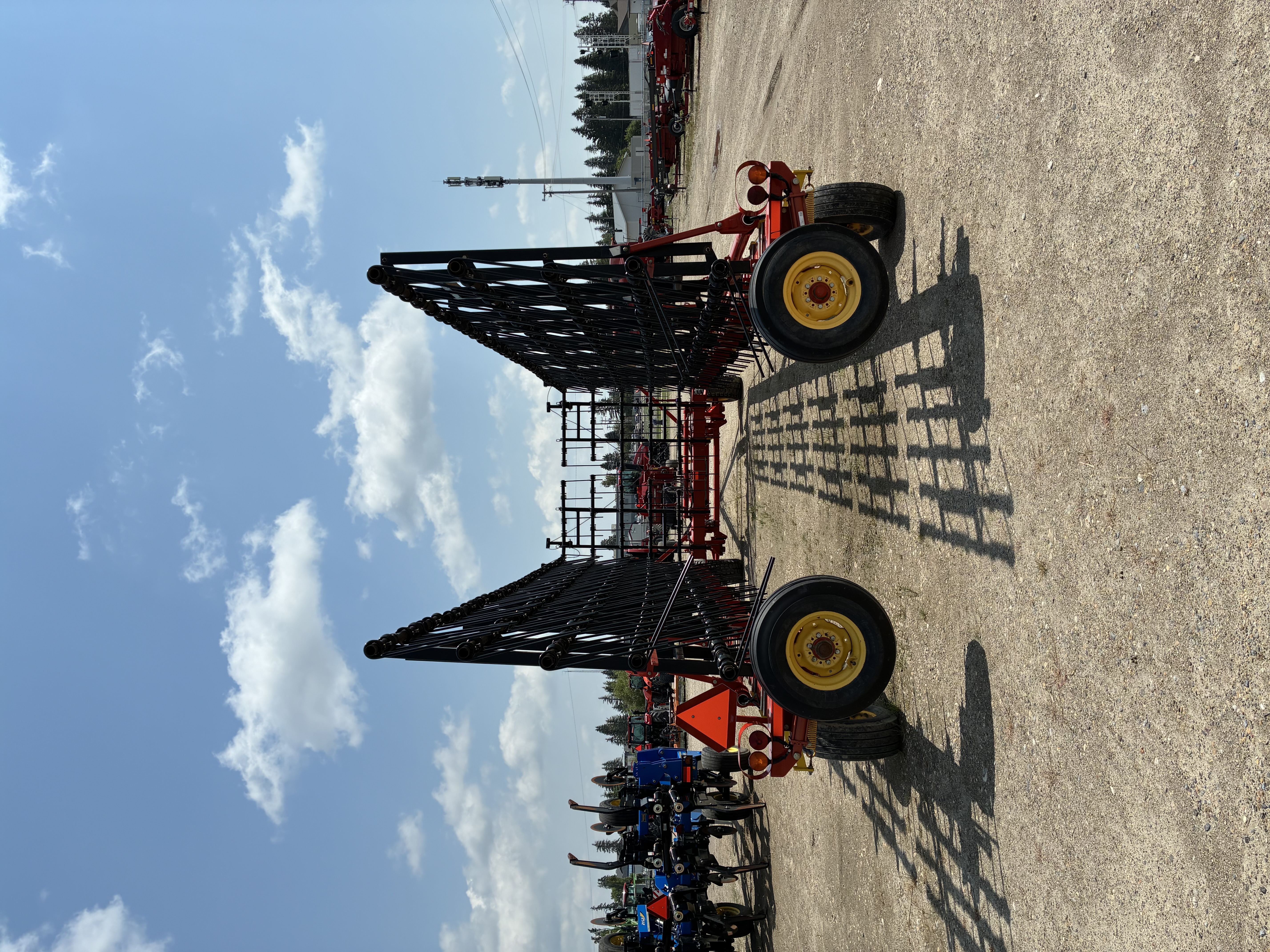 2014 Bourgault 7200-84 Harrow