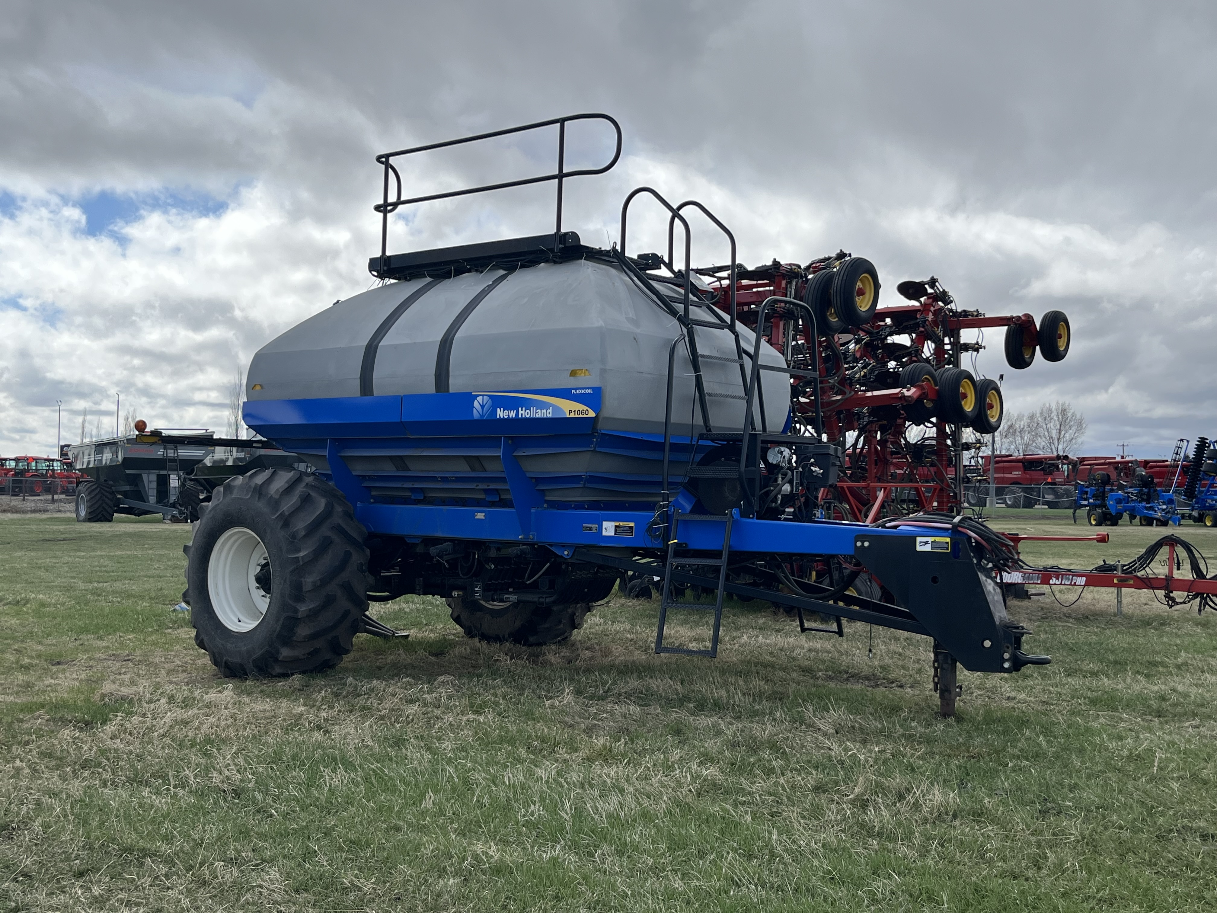 2012 New Holland P1060 Air Drill