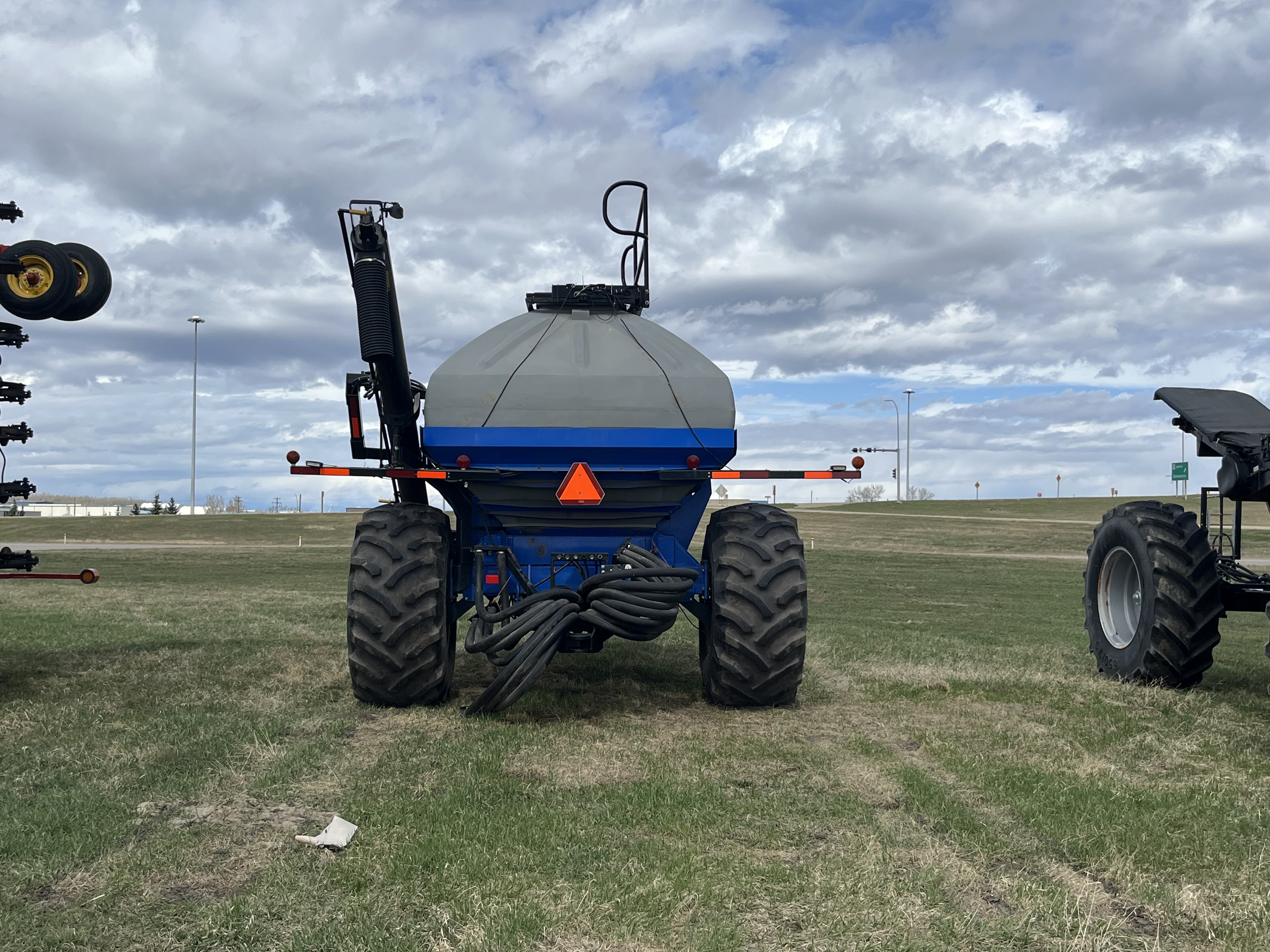 2012 New Holland P1060 Air Drill