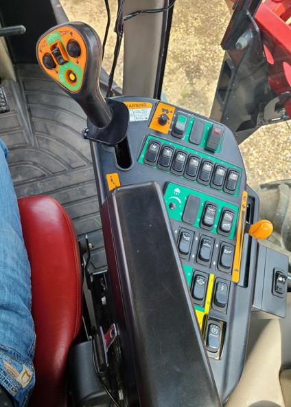 2014 Case IH Patriot 4430 Sprayer/High Clearance