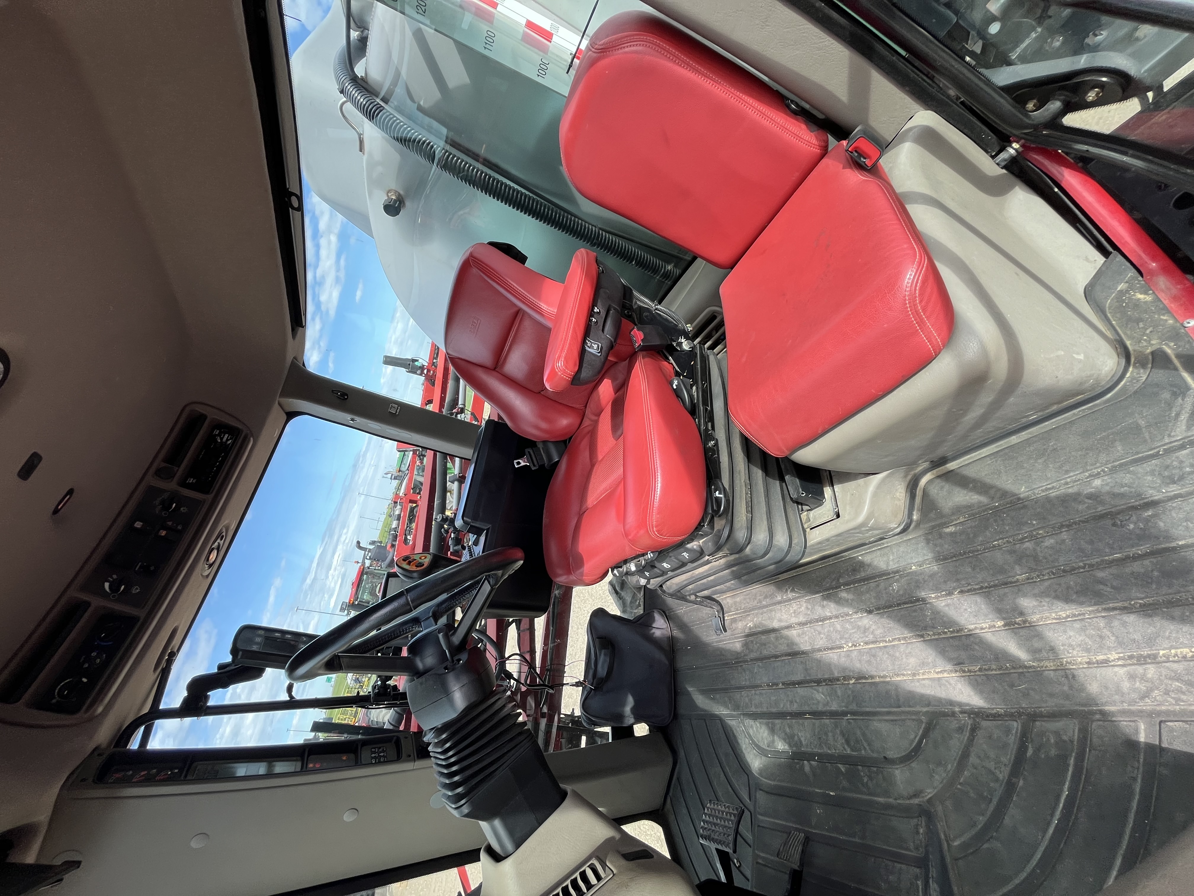 2015 Case IH Patriot 4440 Sprayer/High Clearance