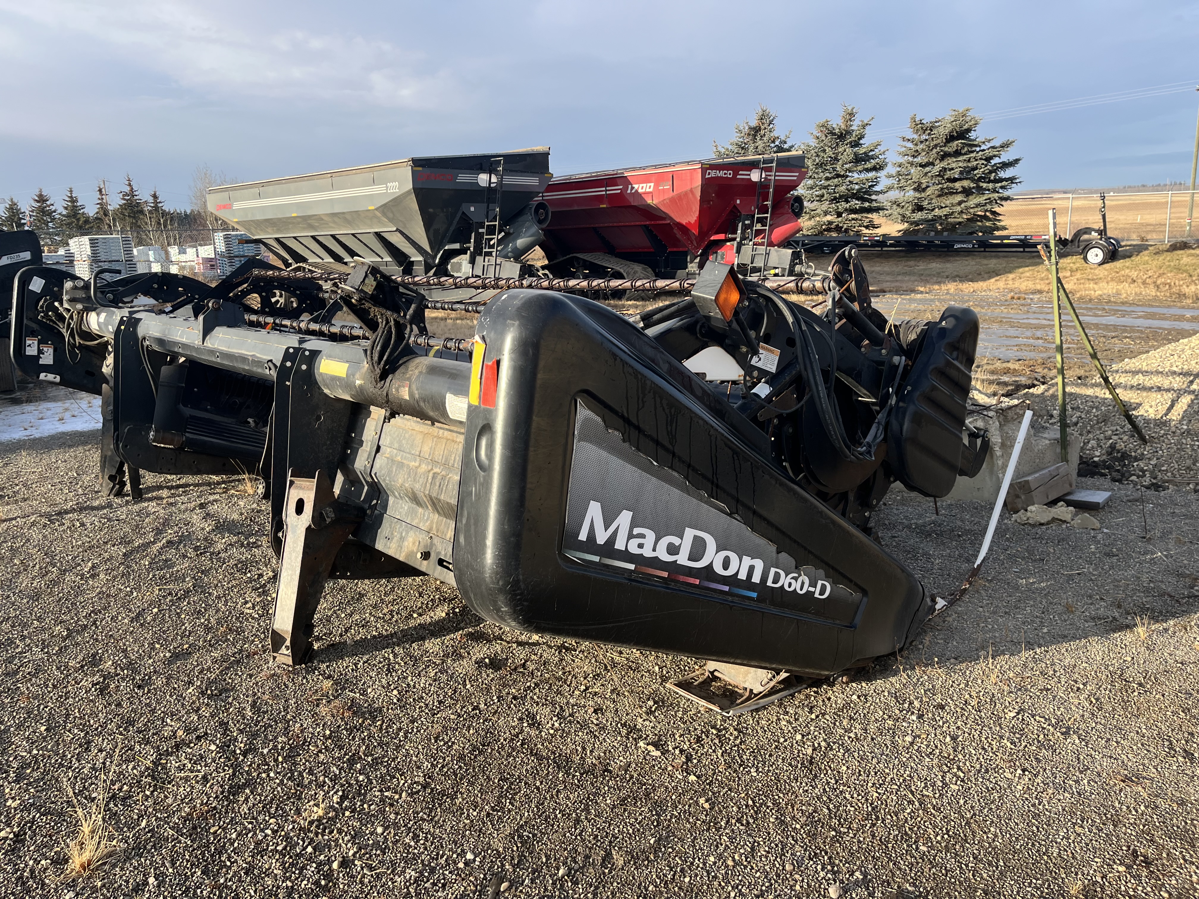 2008 MacDon D60D Windrower Draper Header