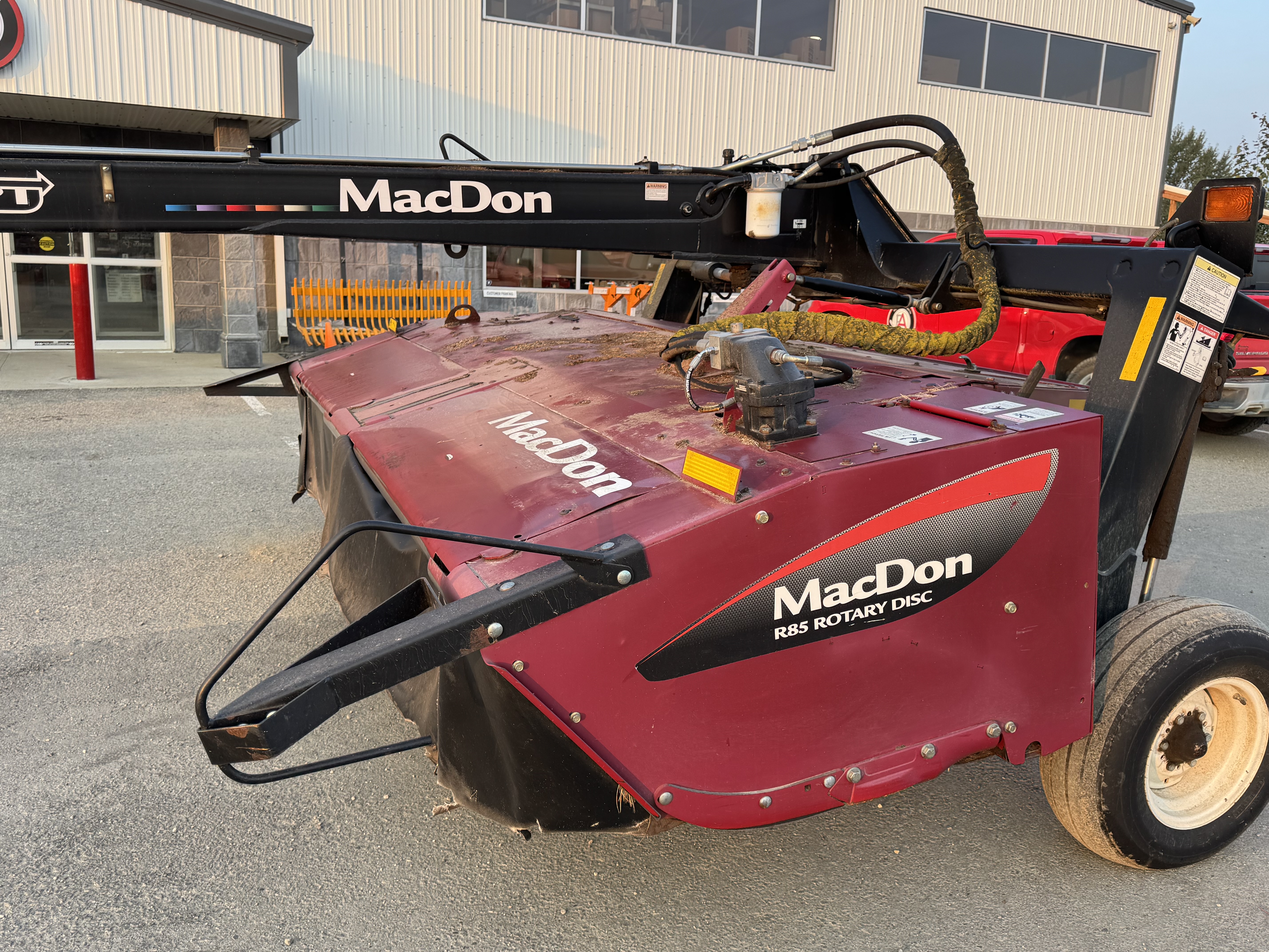 2012 MacDon R85 Mower Conditioner