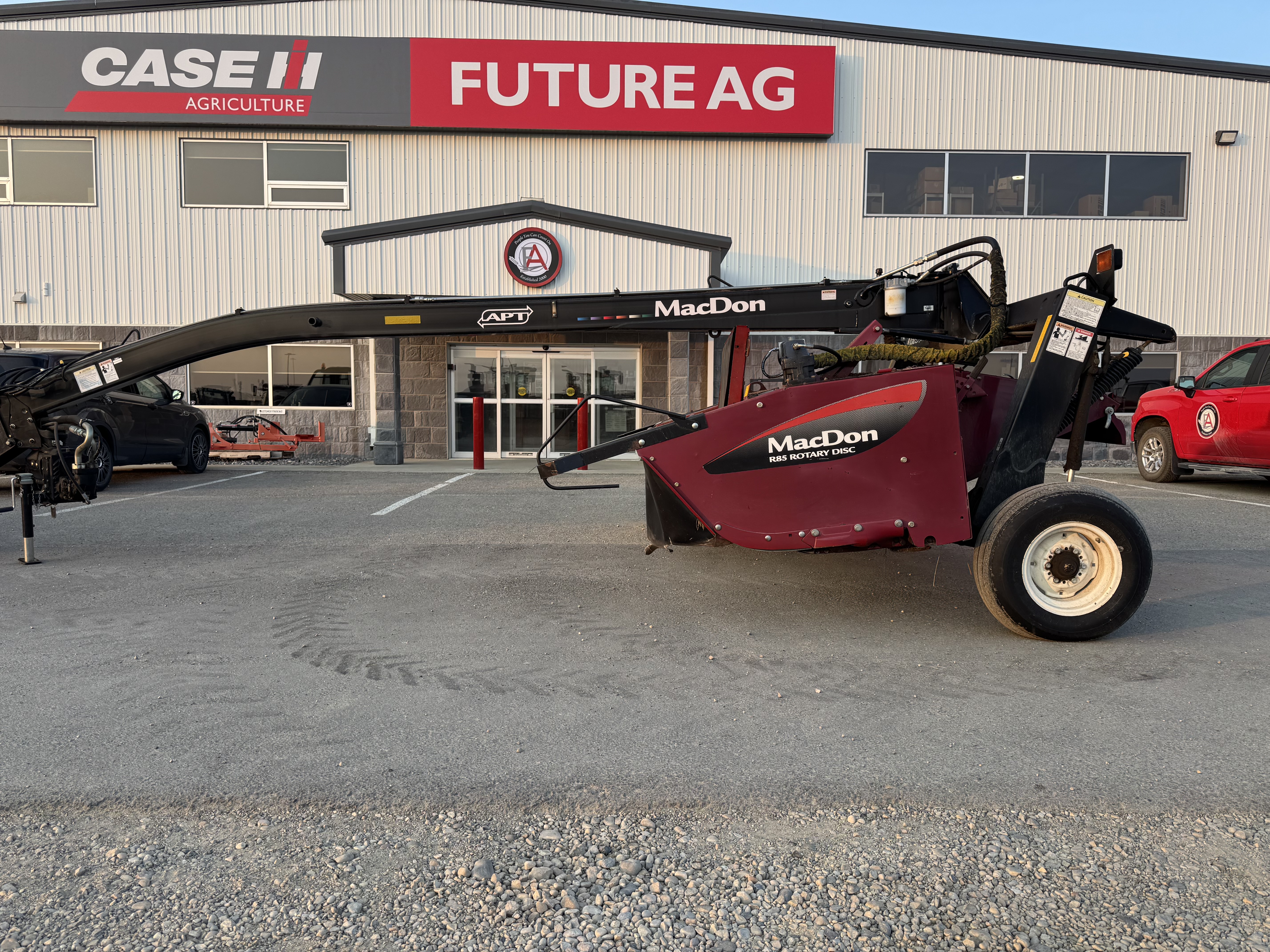 2012 MacDon R85 Mower Conditioner
